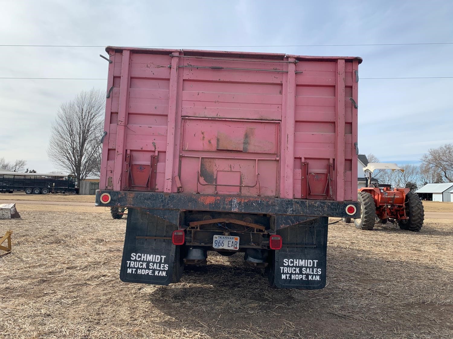 1977 International C01710B CargoStar T/A Grain Truck BigIron Auctions