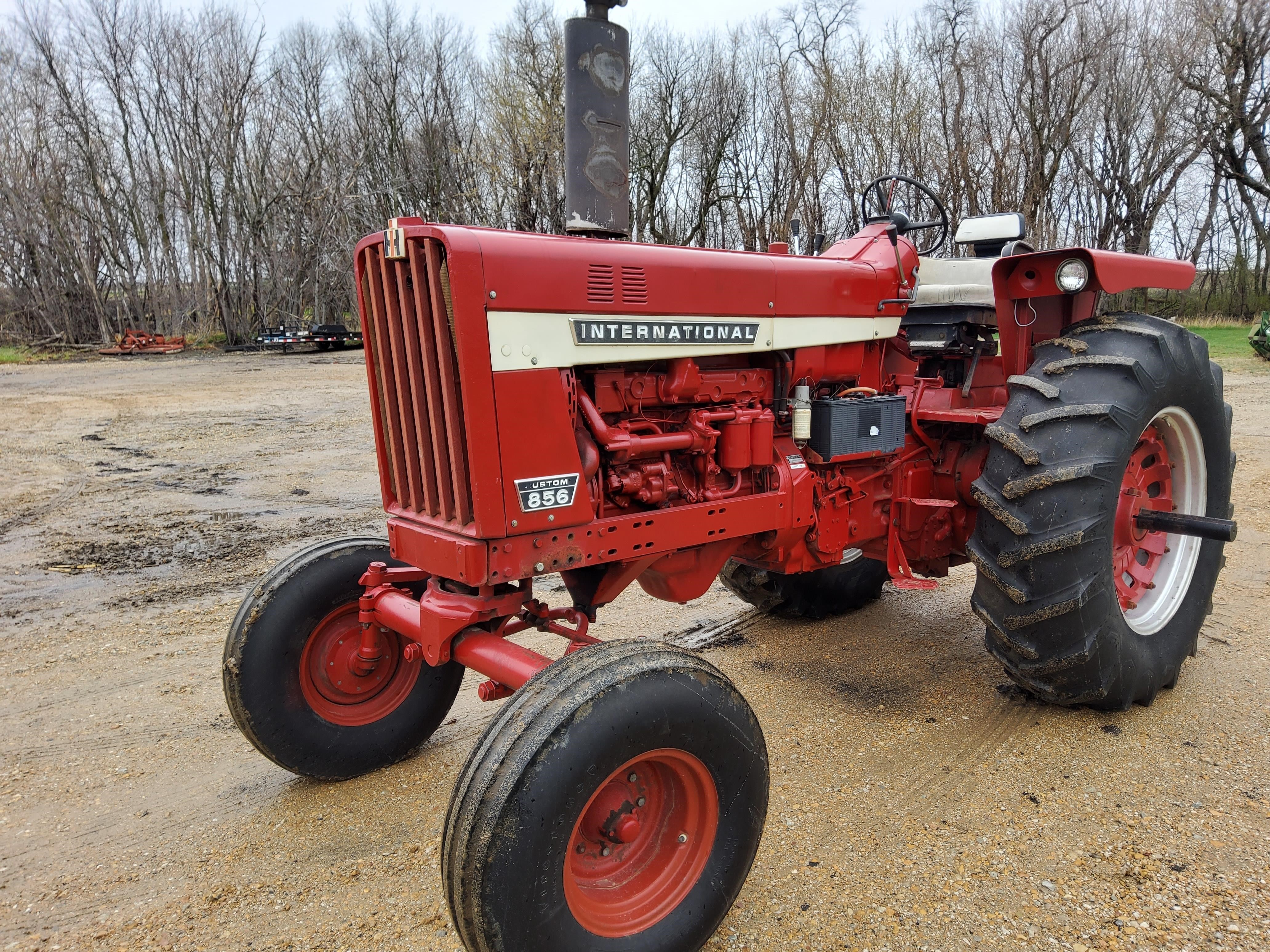 1969 International 856 Diesel 2WD Tractor BigIron Auctions