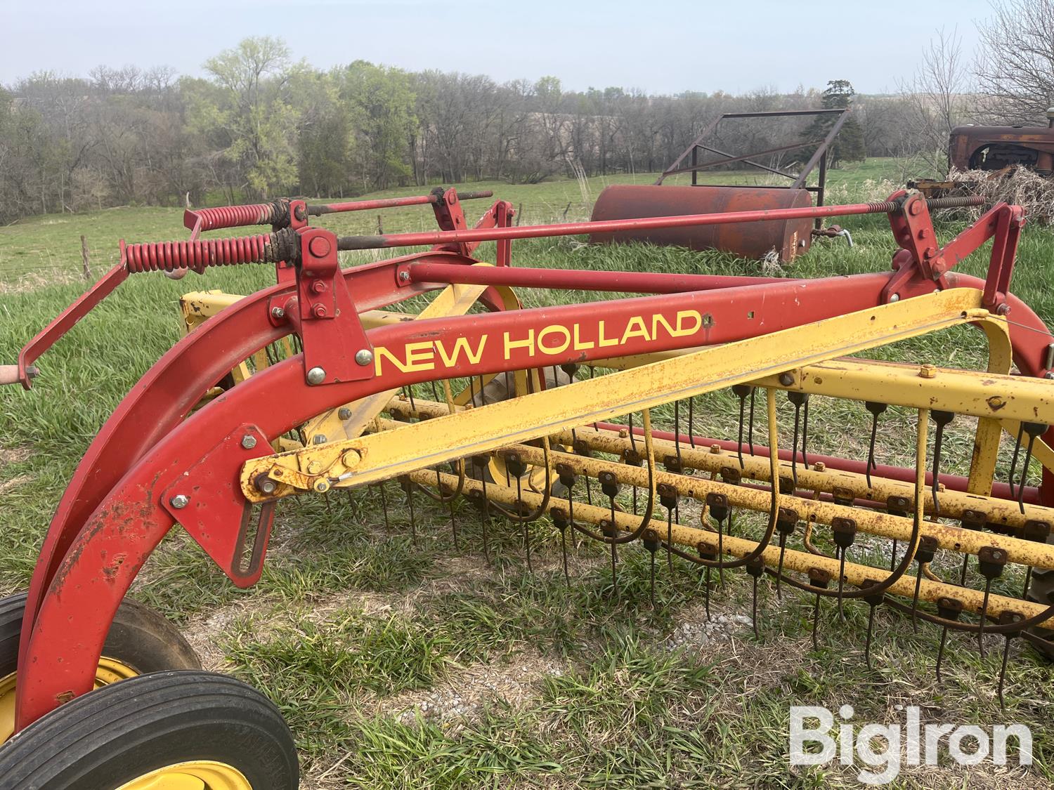 New Holland 258 Rake BigIron Auctions