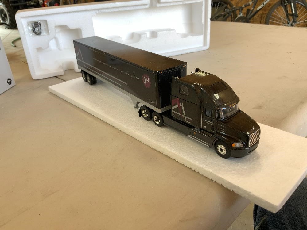 First Gear Vision By Mack 134 Scale Tractor W48 Trailer Bigiron Auctions 5126