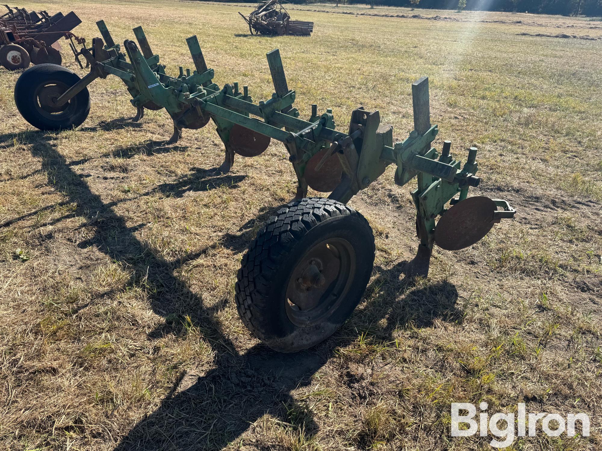 John Deere 4 Row Disk Hiller BigIron Auctions