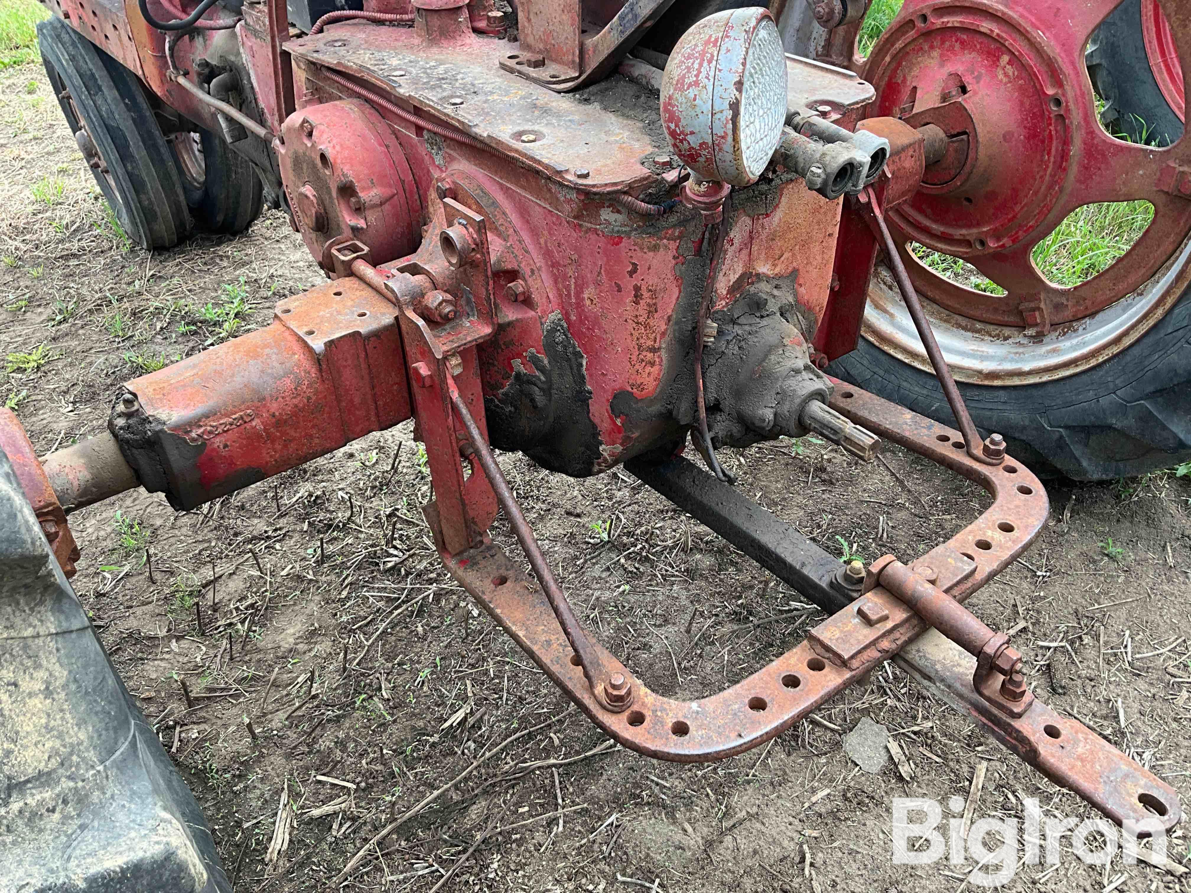 Farmall Super M 2WD Tractor BigIron Auctions