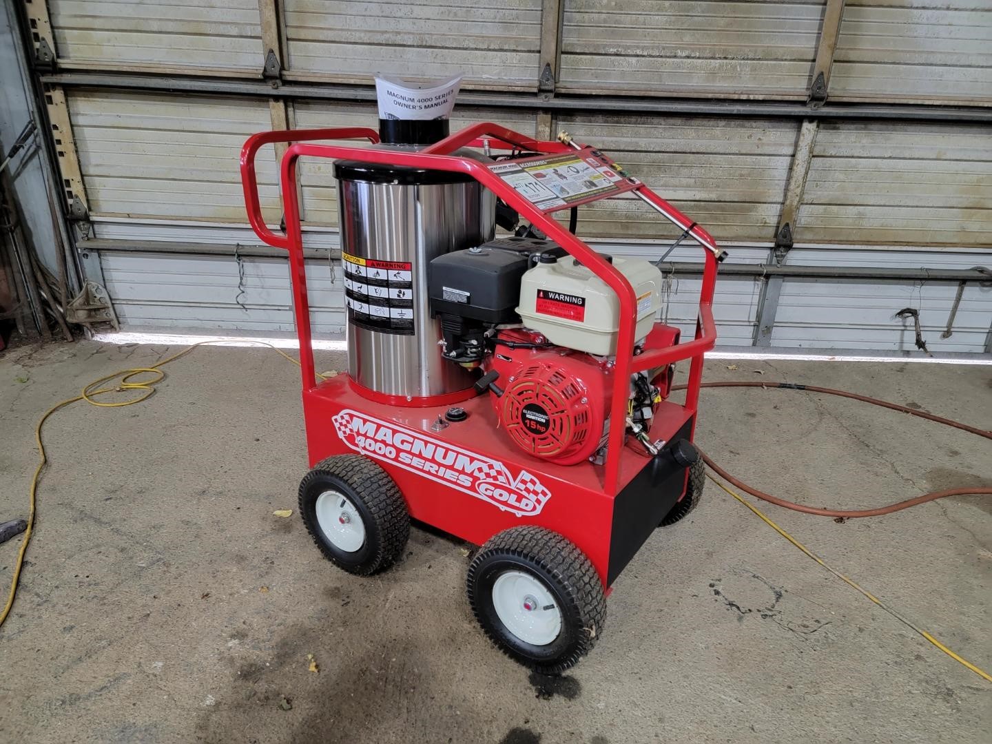 Magnum 4000 series store pressure washer