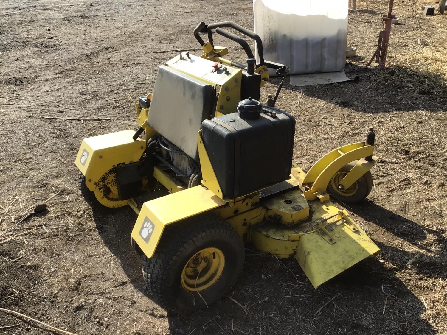 Great Dane Super Surfer 52 Stand-On Mower BigIron Auctions