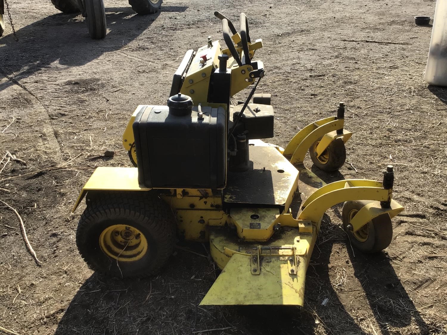 Great Dane Super Surfer 52 Stand-On Mower BigIron Auctions