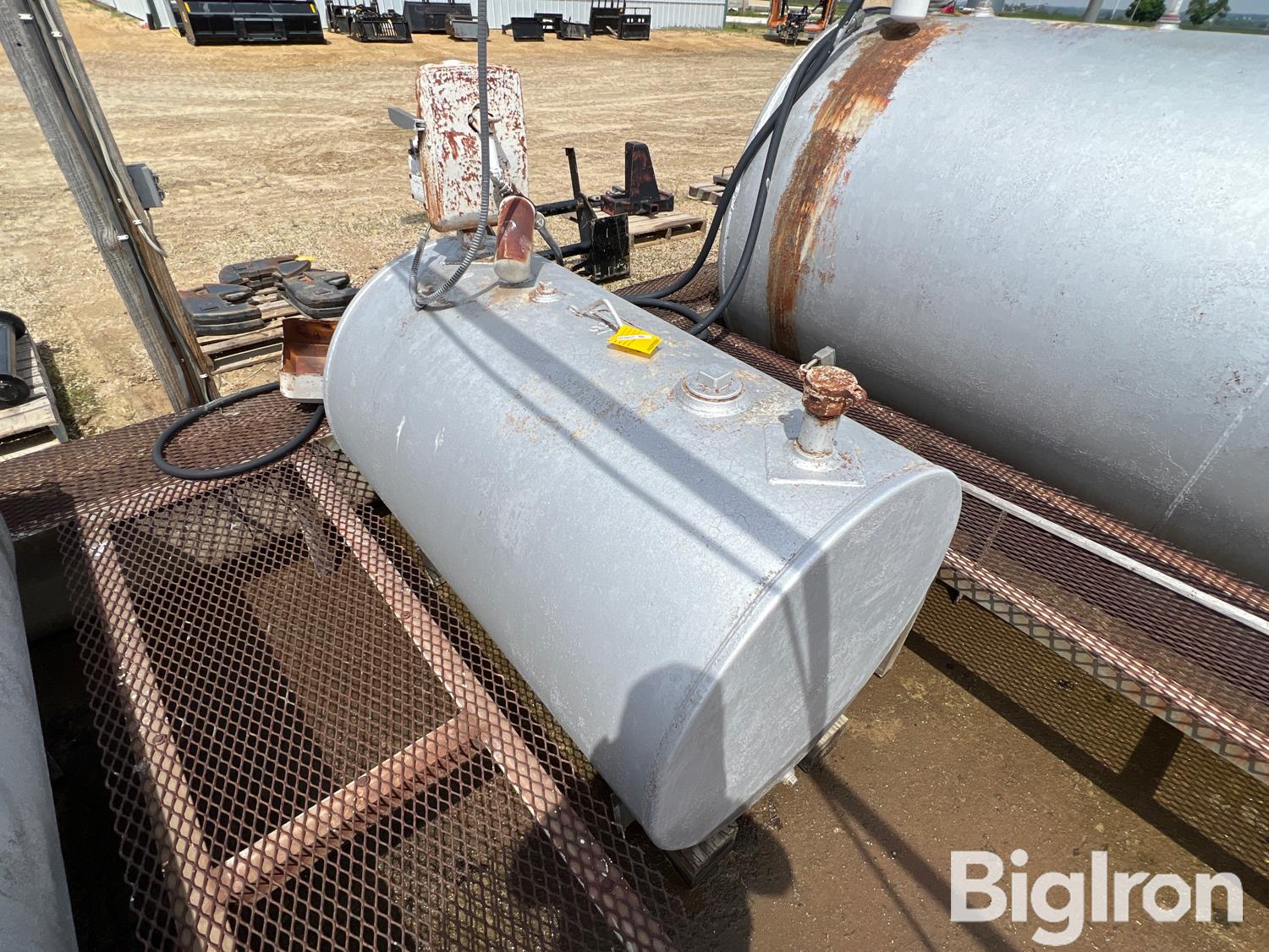 250-gal Fuel Tank W/Pump BigIron Auctions