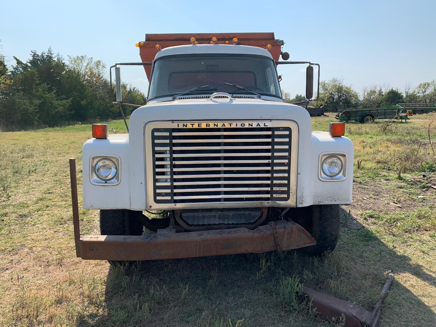 1976 International Loadstar 1750 S/A Feed Truck, (INOPERABLE) BigIron ...