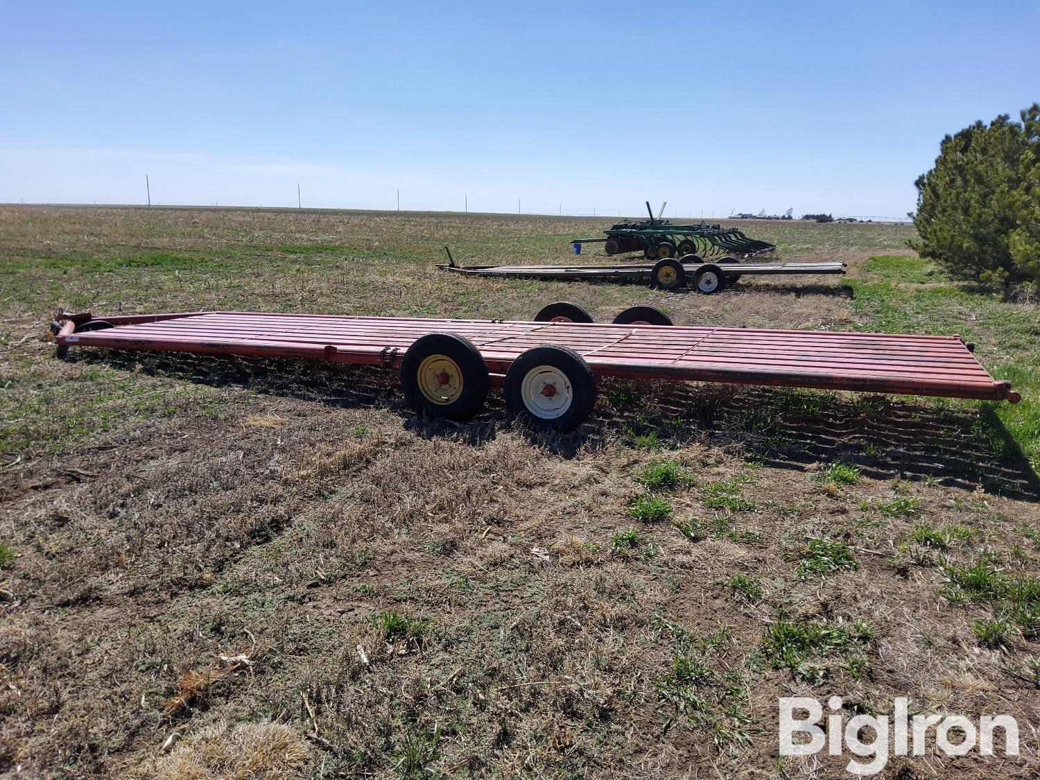 Donahue 28' Equipment Trailer BigIron Auctions