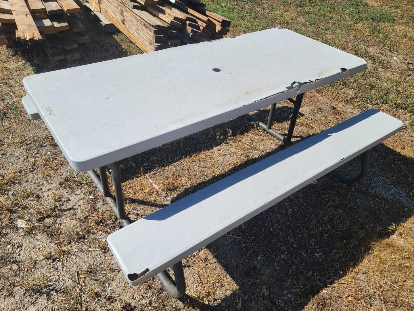 Lifetime Picnic Table BigIron Auctions   Lifetimepicnictable F43be9b115b94ff9a843846a61511ed4 