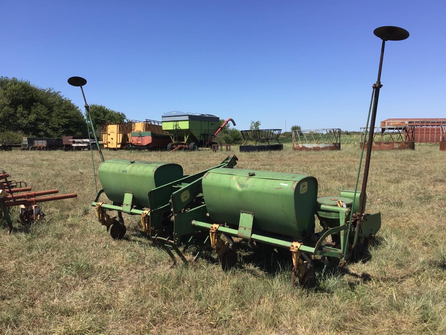 John Deere 494a 4 Row Planter Bigiron Auctions 8994