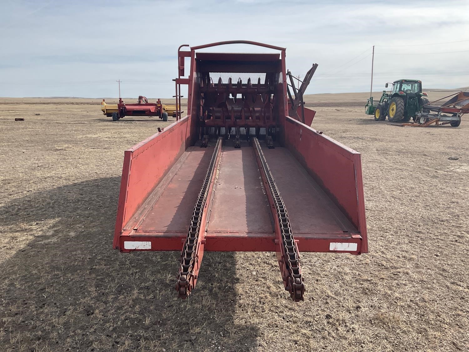 Hesston 4870 Square Bale Feeder BigIron Auctions