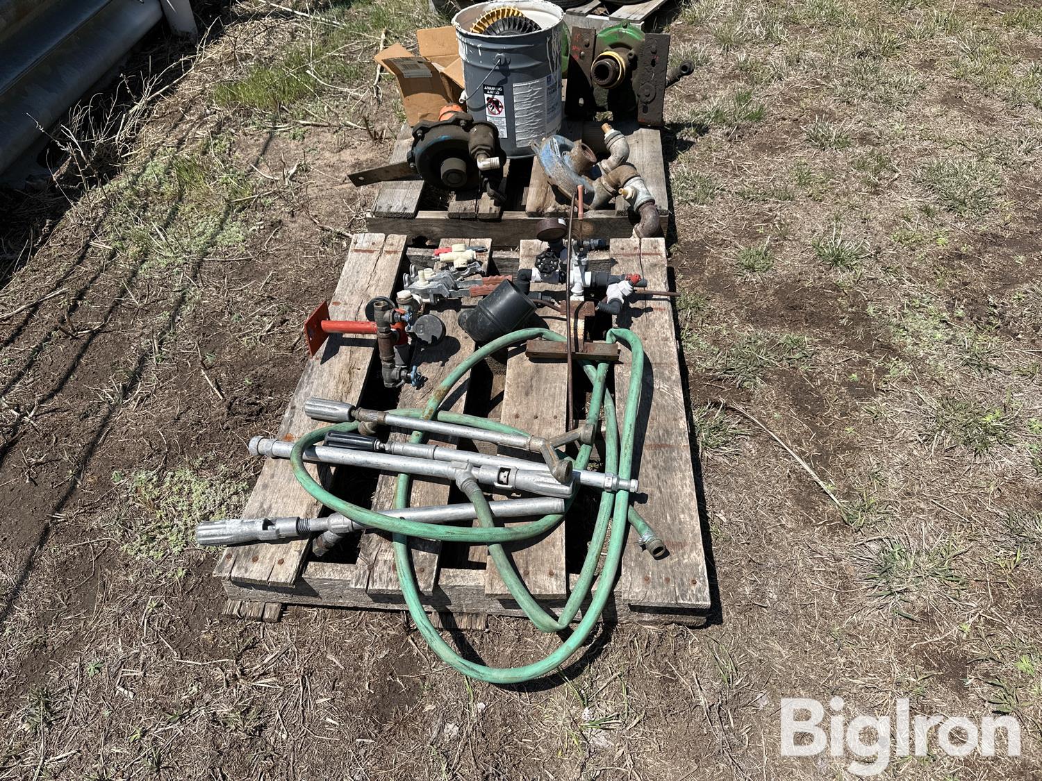 Spray Valves/Guns/Turbo 90 Pumps BigIron Auctions