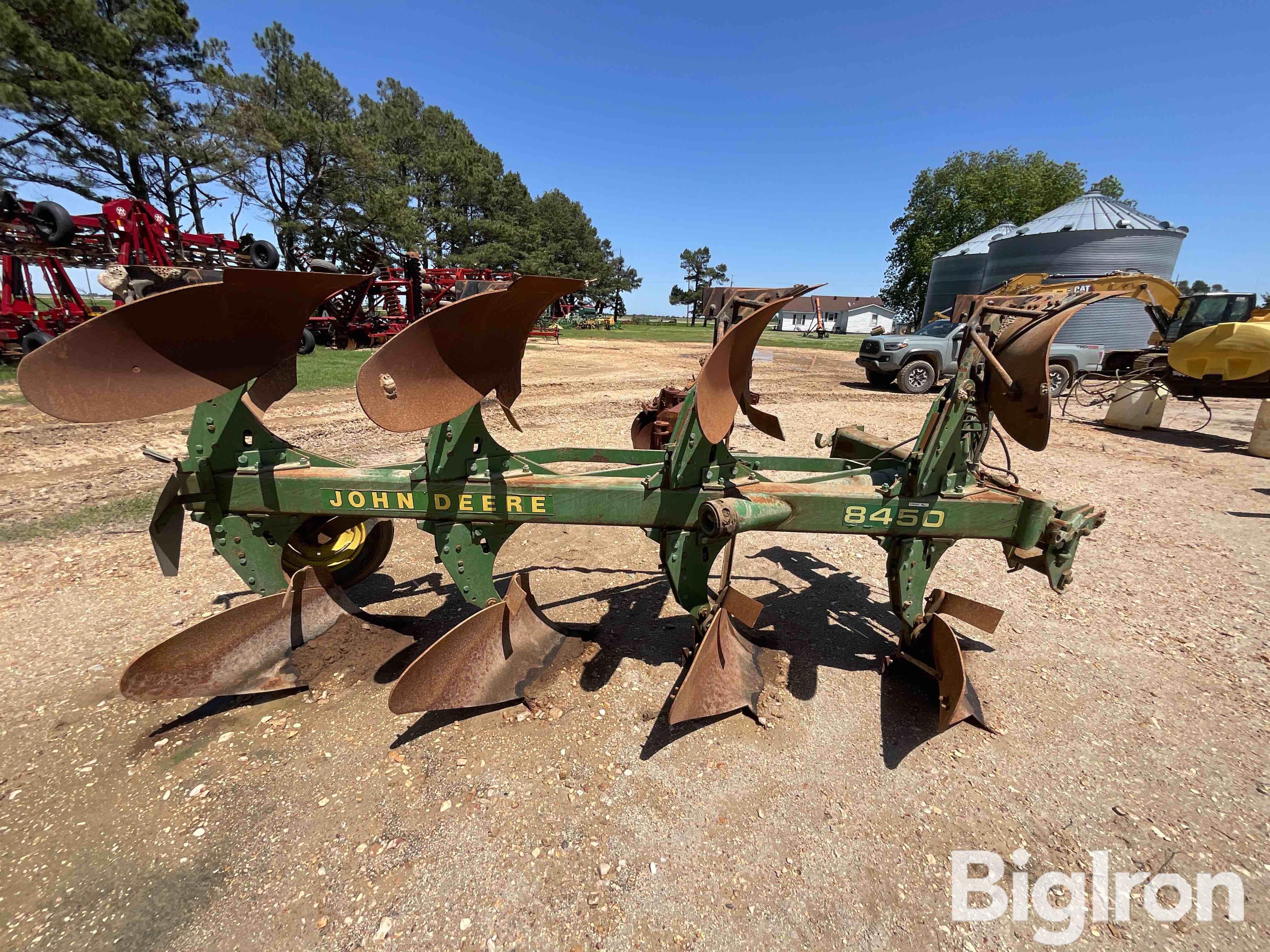 John Deere 8450 4 Bottom Breaking Plow BigIron Auctions