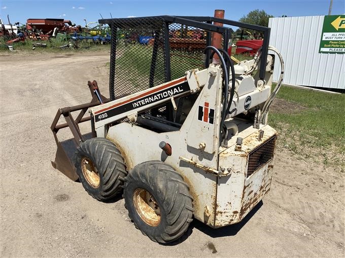 International 4130 Compact Skid Steer Loader BigIron Auctions