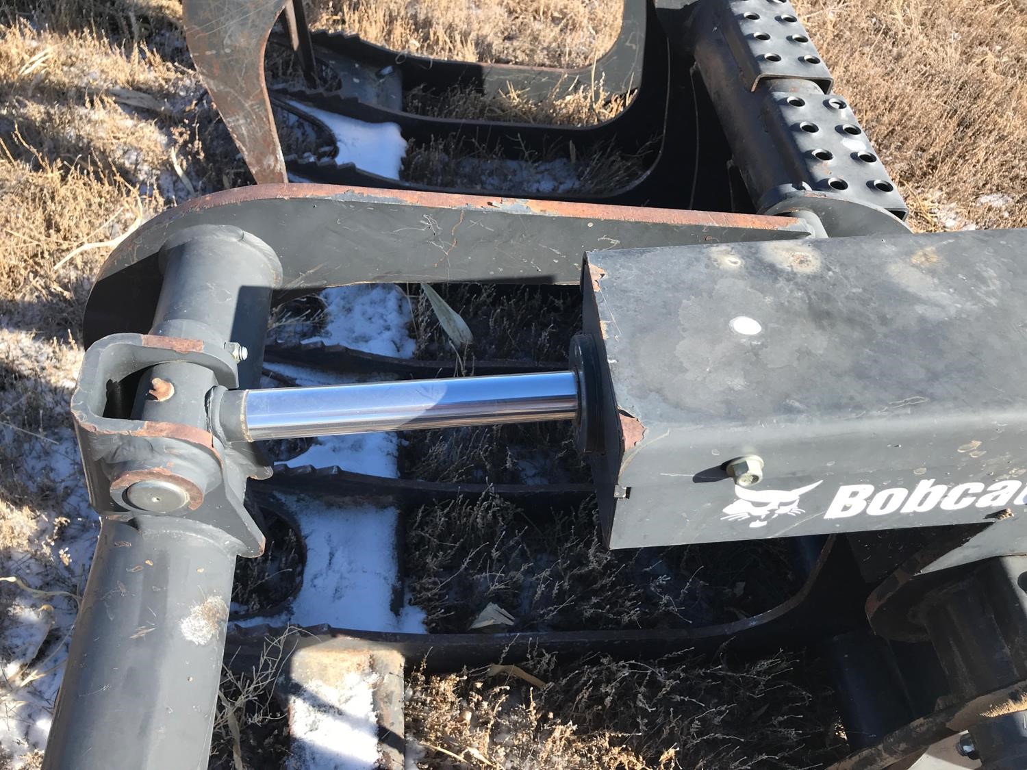 2012 Bobcat GRPL 72 Root Grapple BigIron Auctions