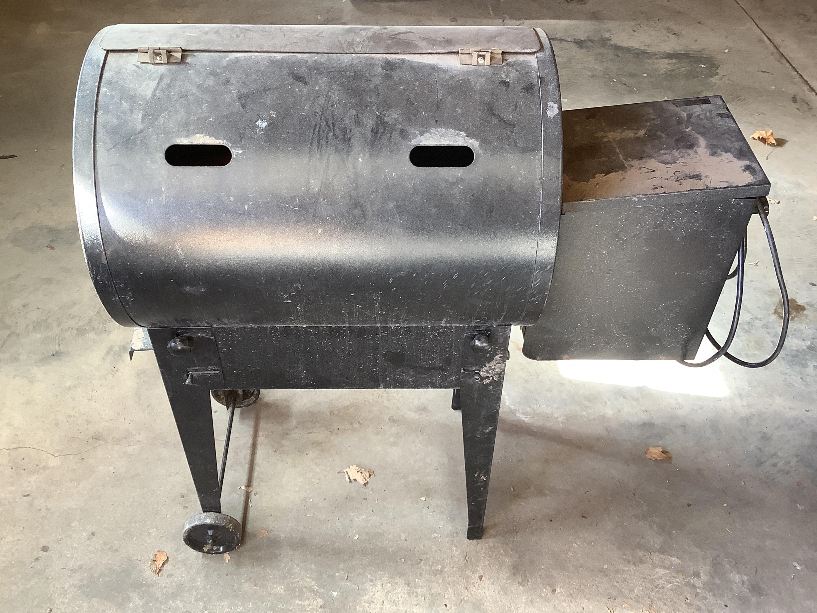 Traeger TFB30LZB Pellet Grill BigIron Auctions