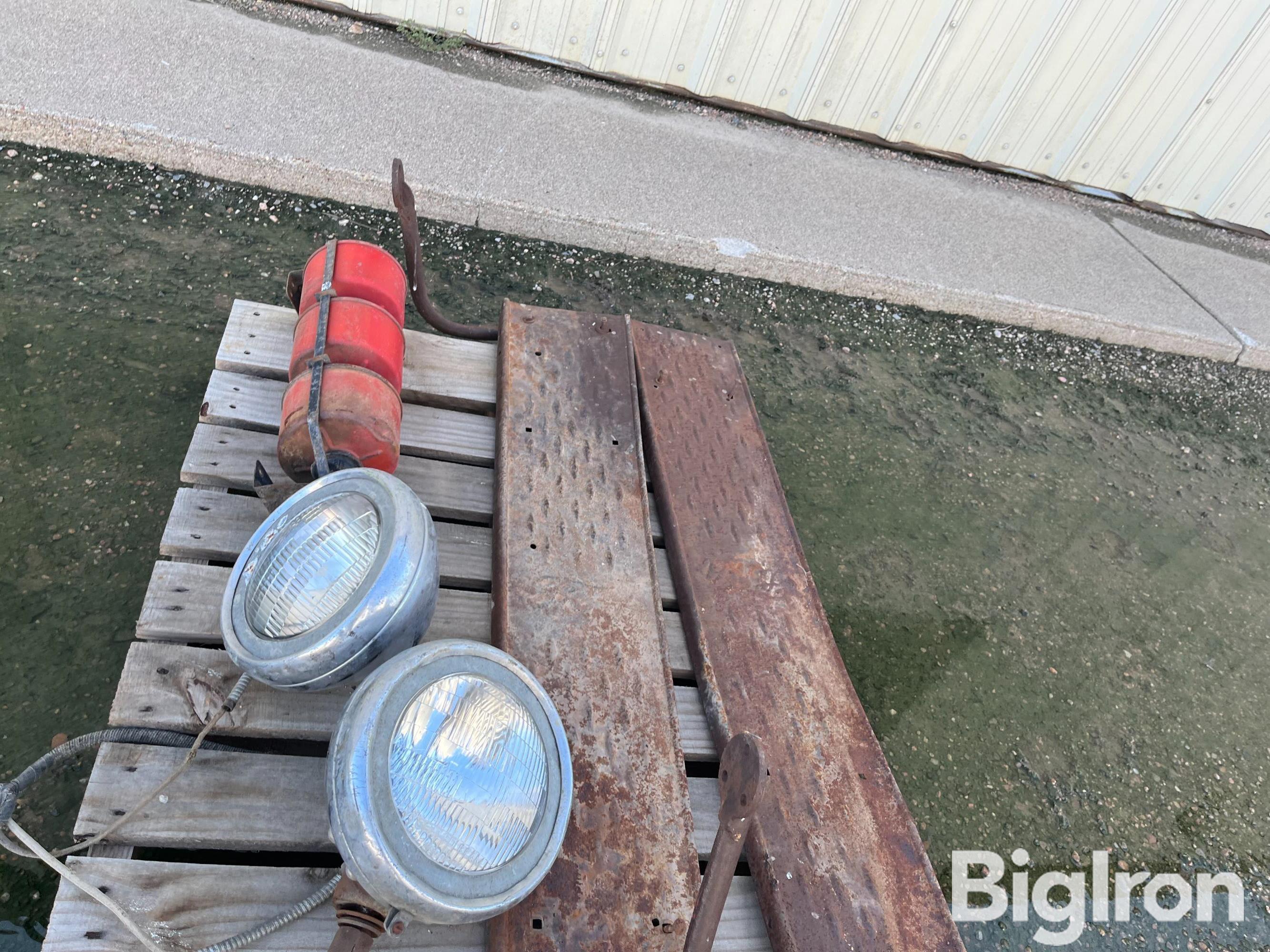 Antique Running Boards & Lights BigIron Auctions