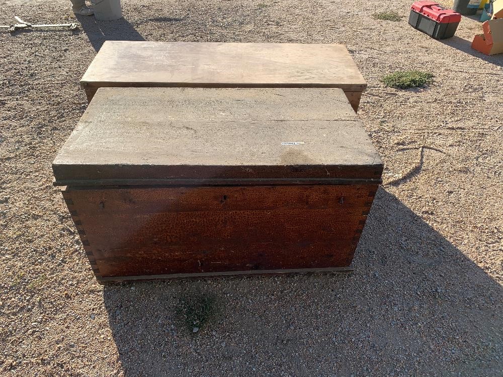 Foot Chests BigIron Auctions