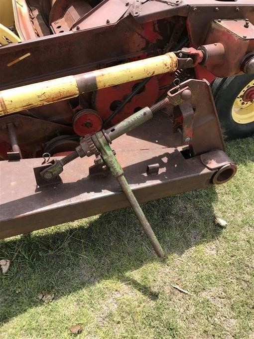 New Holland 490 Windrower BigIron Auctions