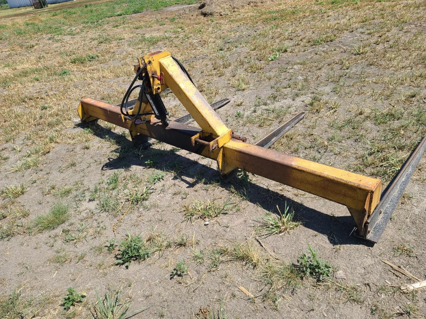 3-Point 2-Bale Carrier BigIron Auctions