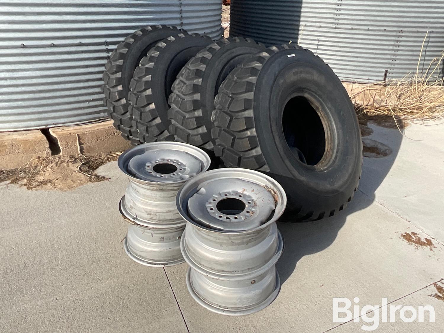 Goodyear At 2a Pivot Tires Bigiron Auctions