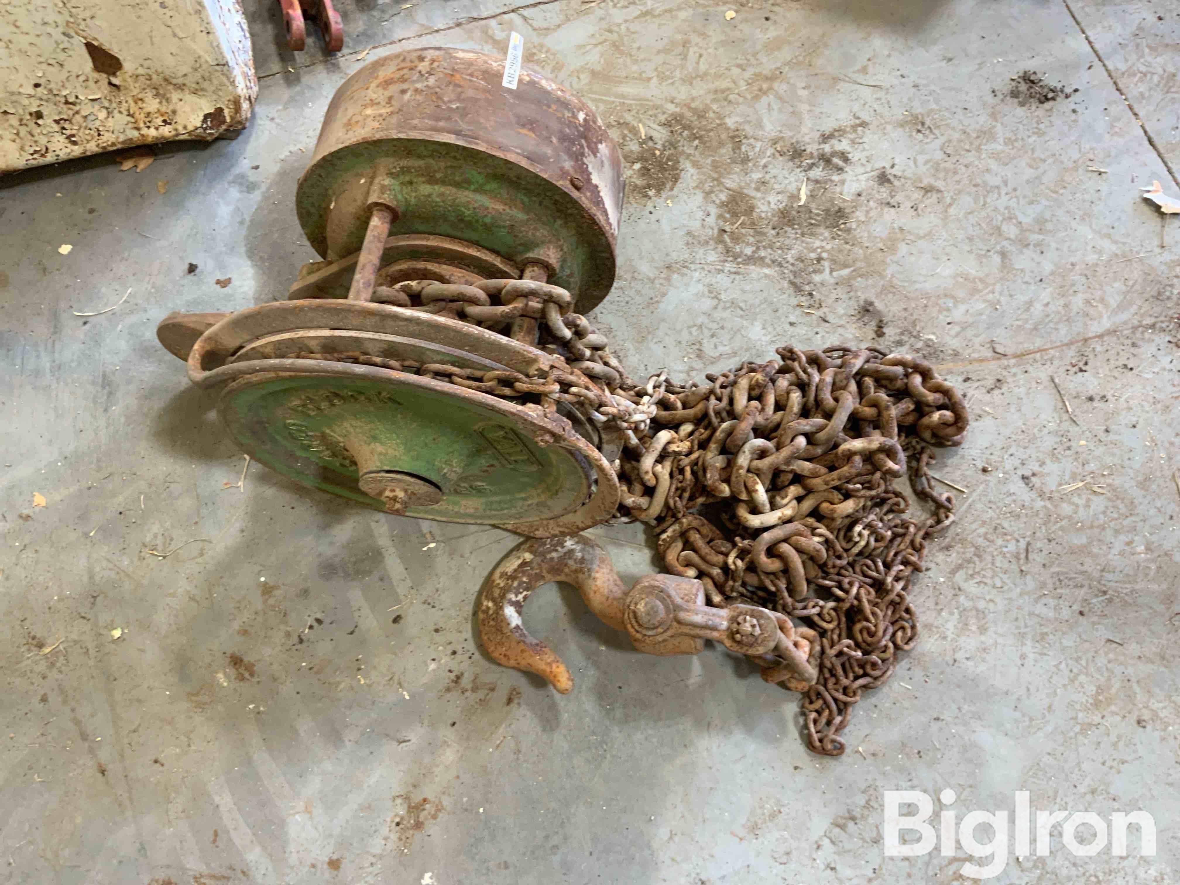 Yale Spur Geared Block 3T Chain Hoist BigIron Auctions