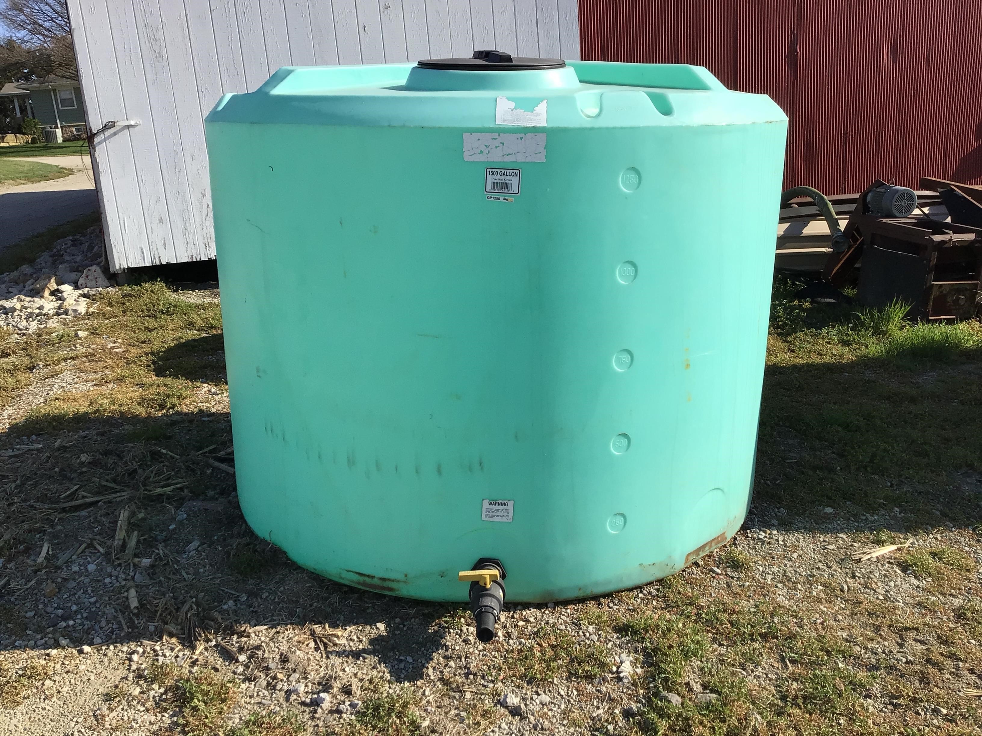 1500-gallon-poly-tank-bigiron-auctions