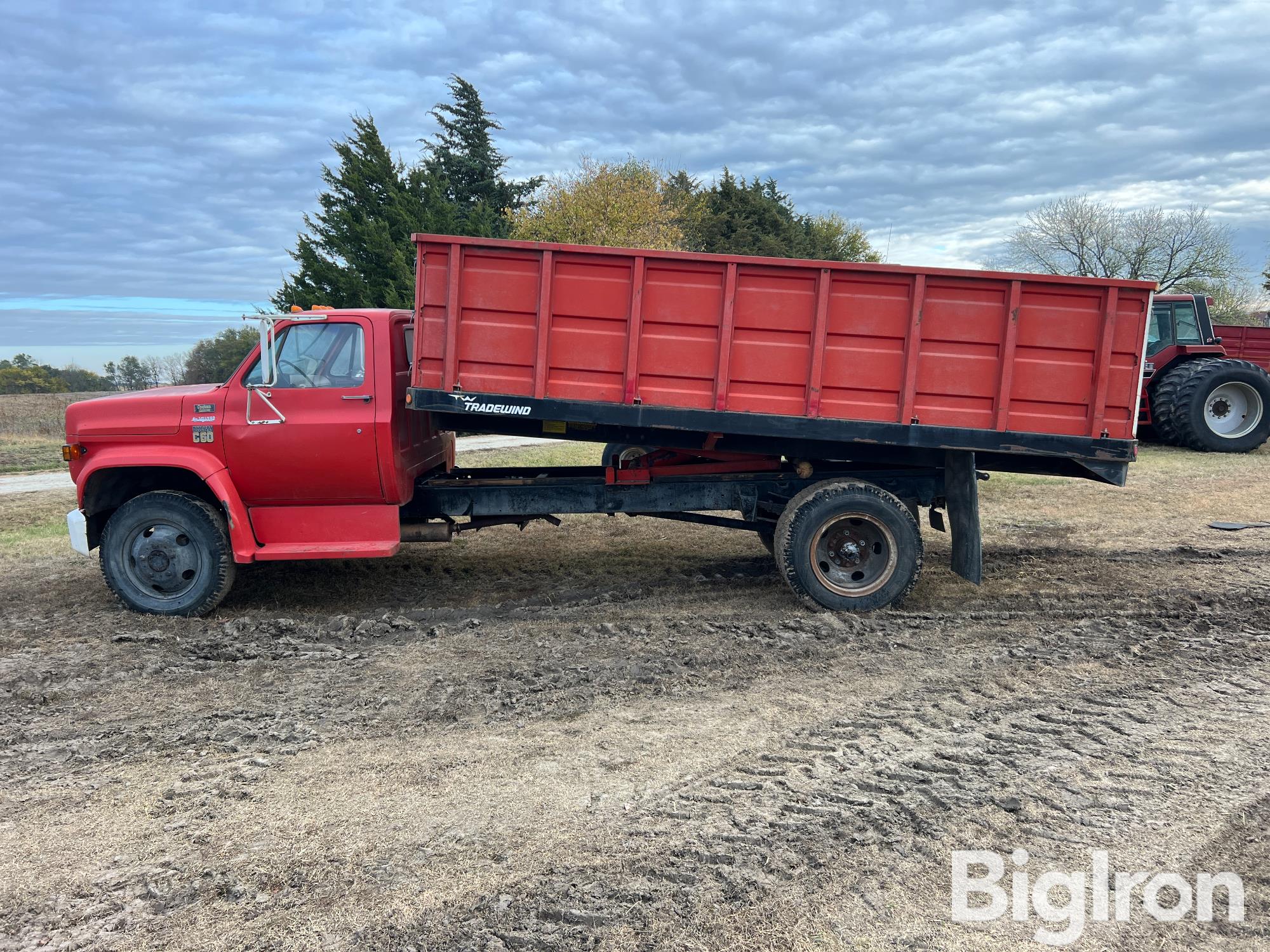 1979 Chevrolet C60 Sa Grain Truck Bigiron Auctions 8083