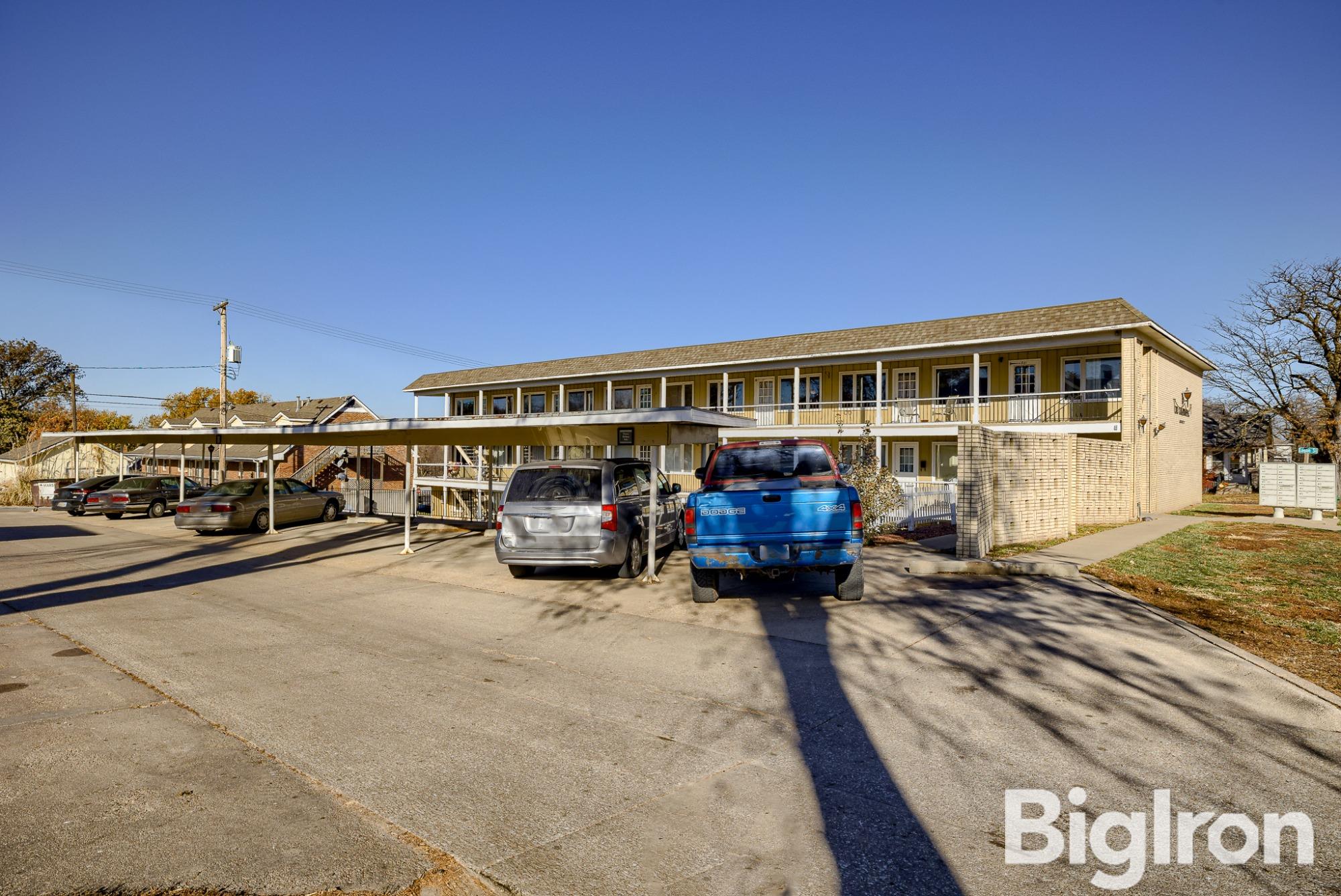 Apartment Complex 823 N 6th St. Beatrice NE BigIron Auctions