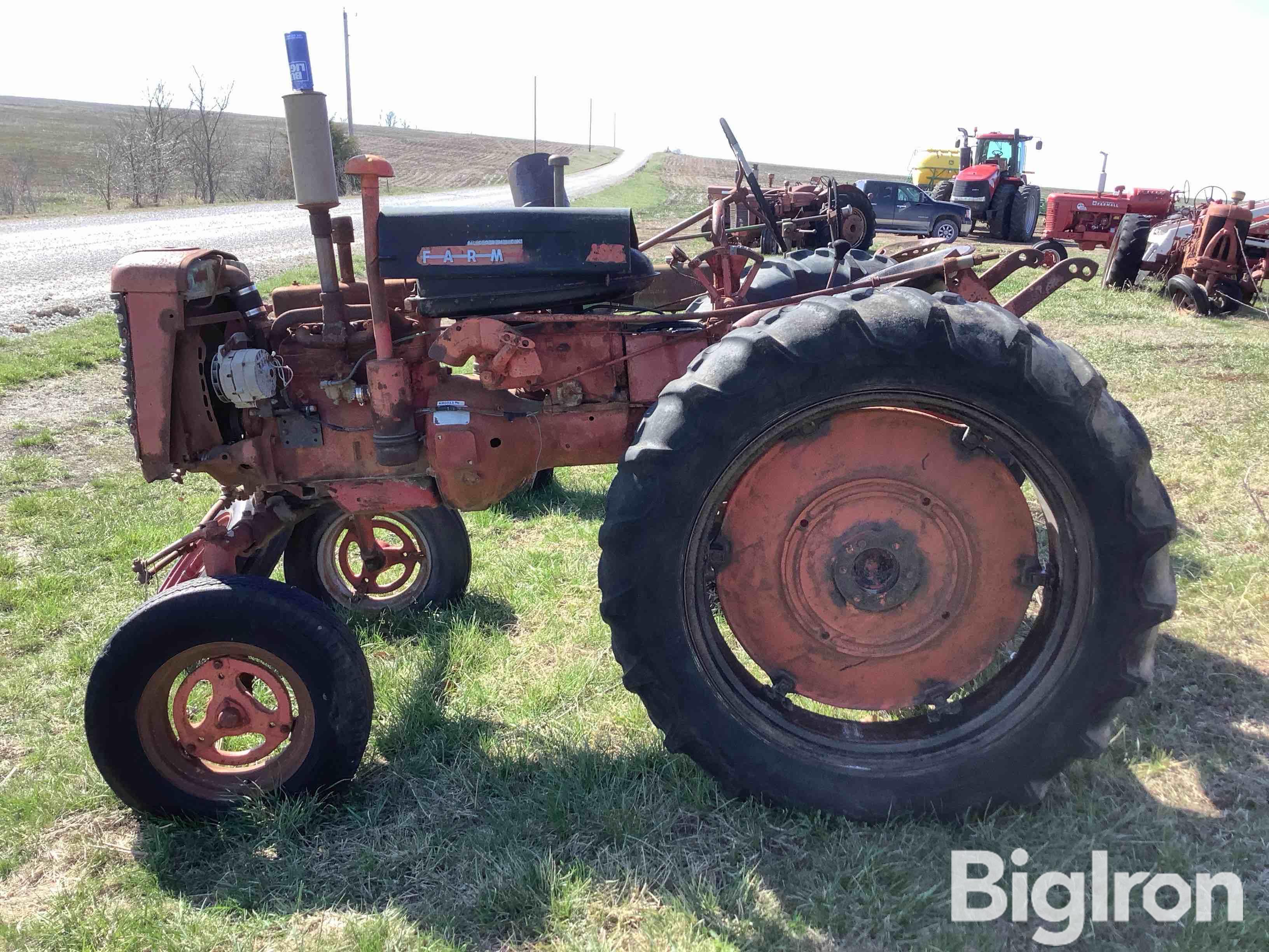 Farmall 100 Hi Clear 2WD Tractor BigIron Auctions