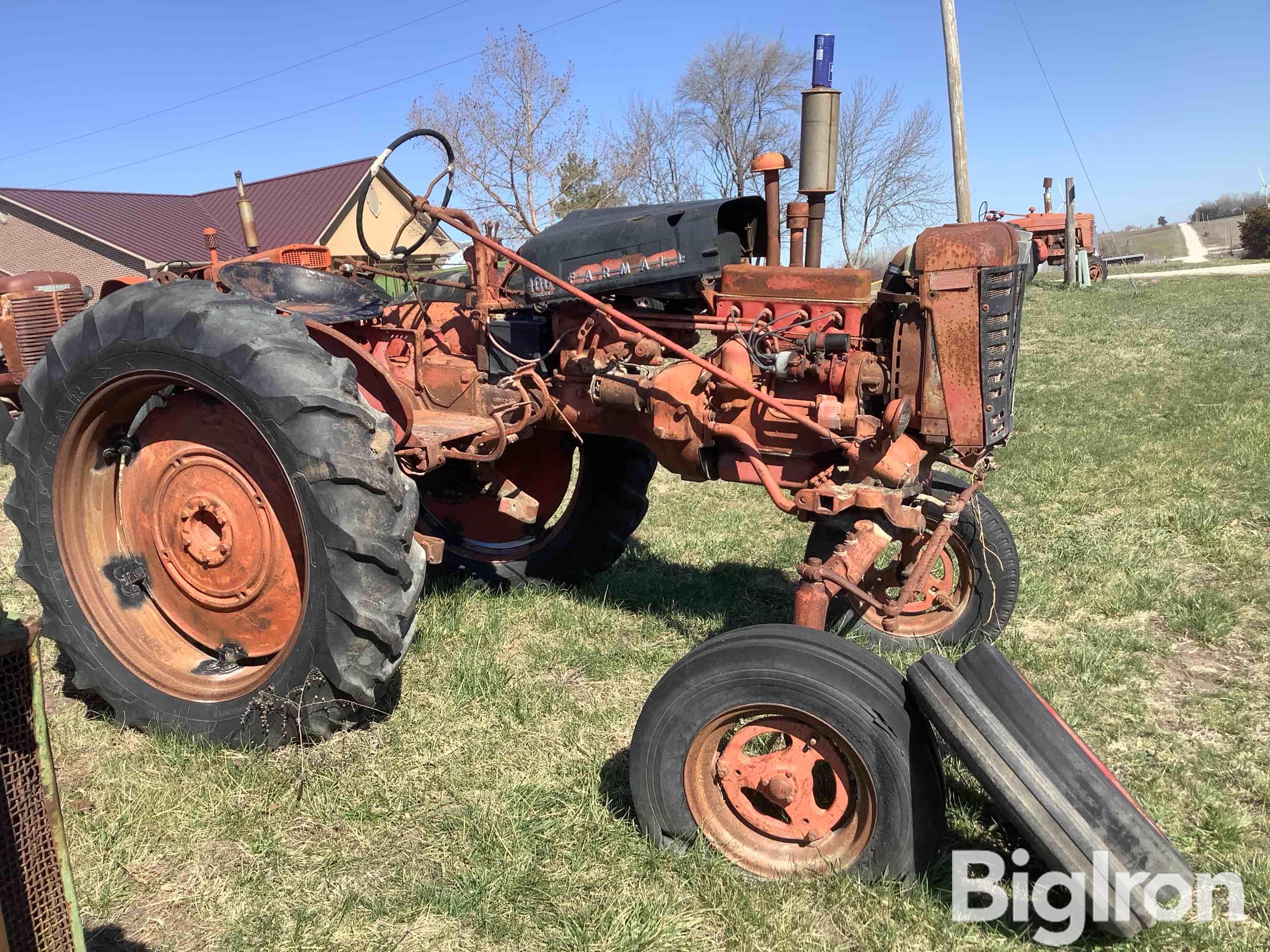 Farmall 100 Hi Clear 2WD Tractor BigIron Auctions