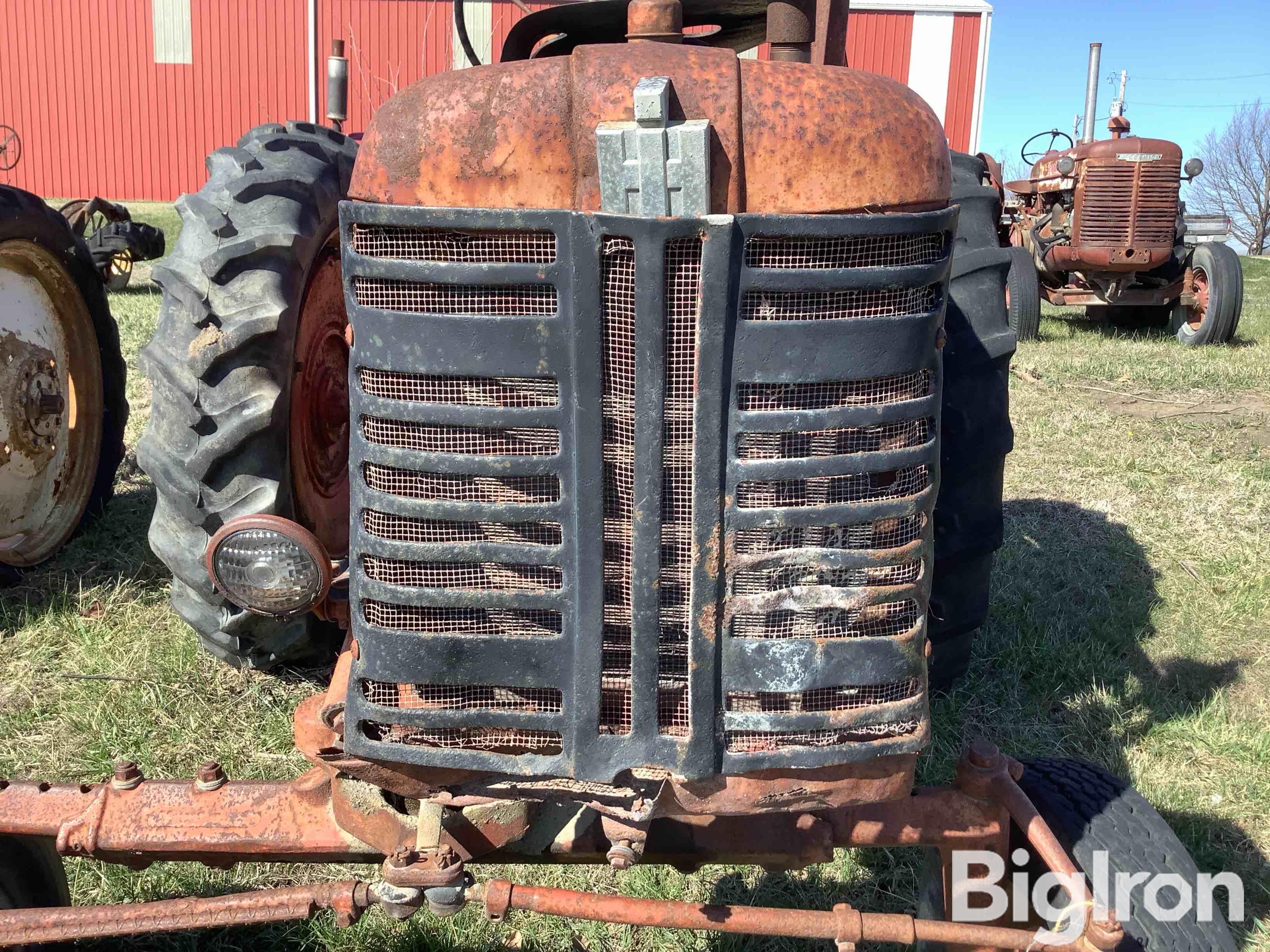 Farmall 100 Hi Clear 2WD Tractor BigIron Auctions