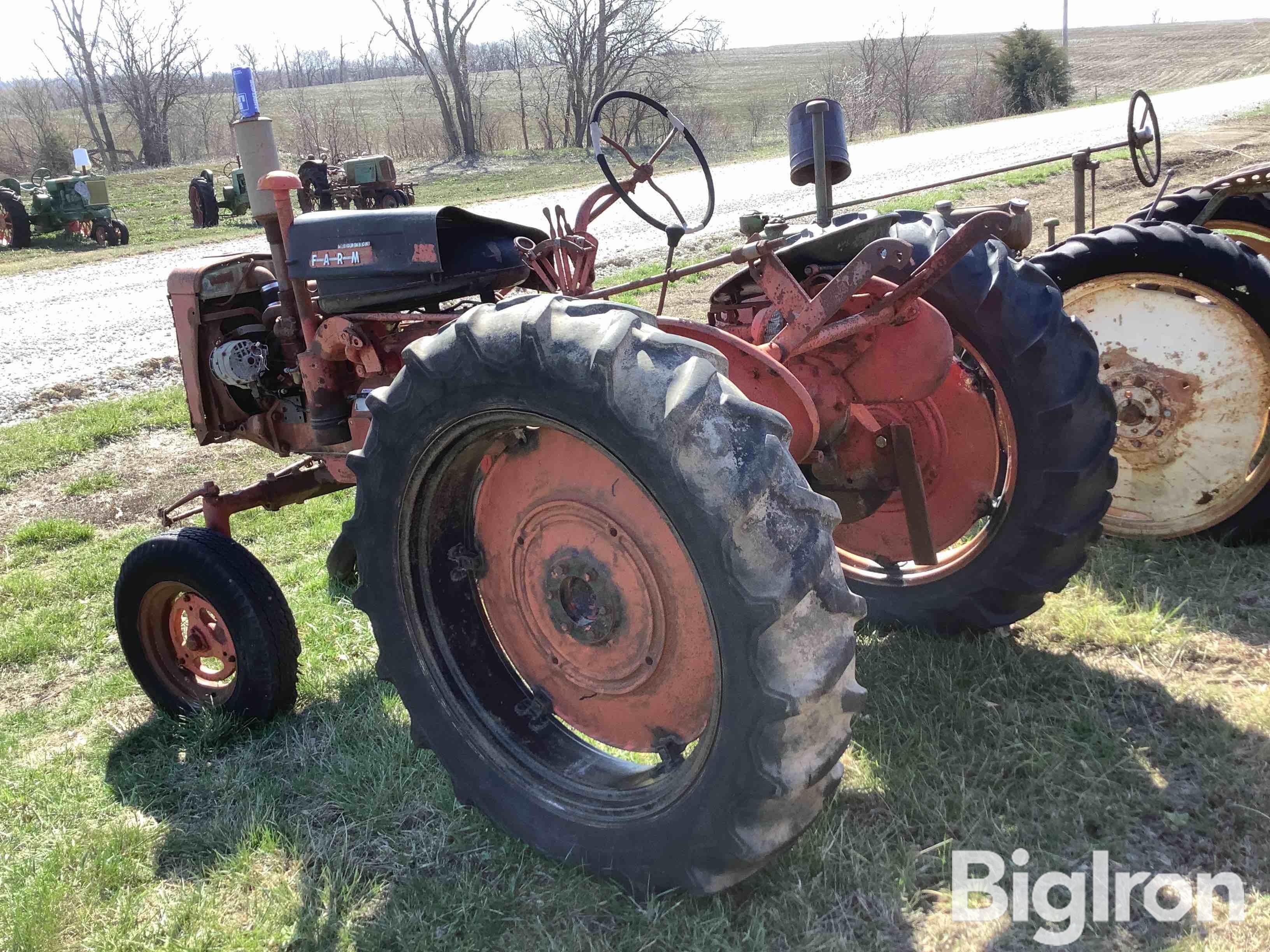 Farmall 100 Hi Clear 2WD Tractor BigIron Auctions