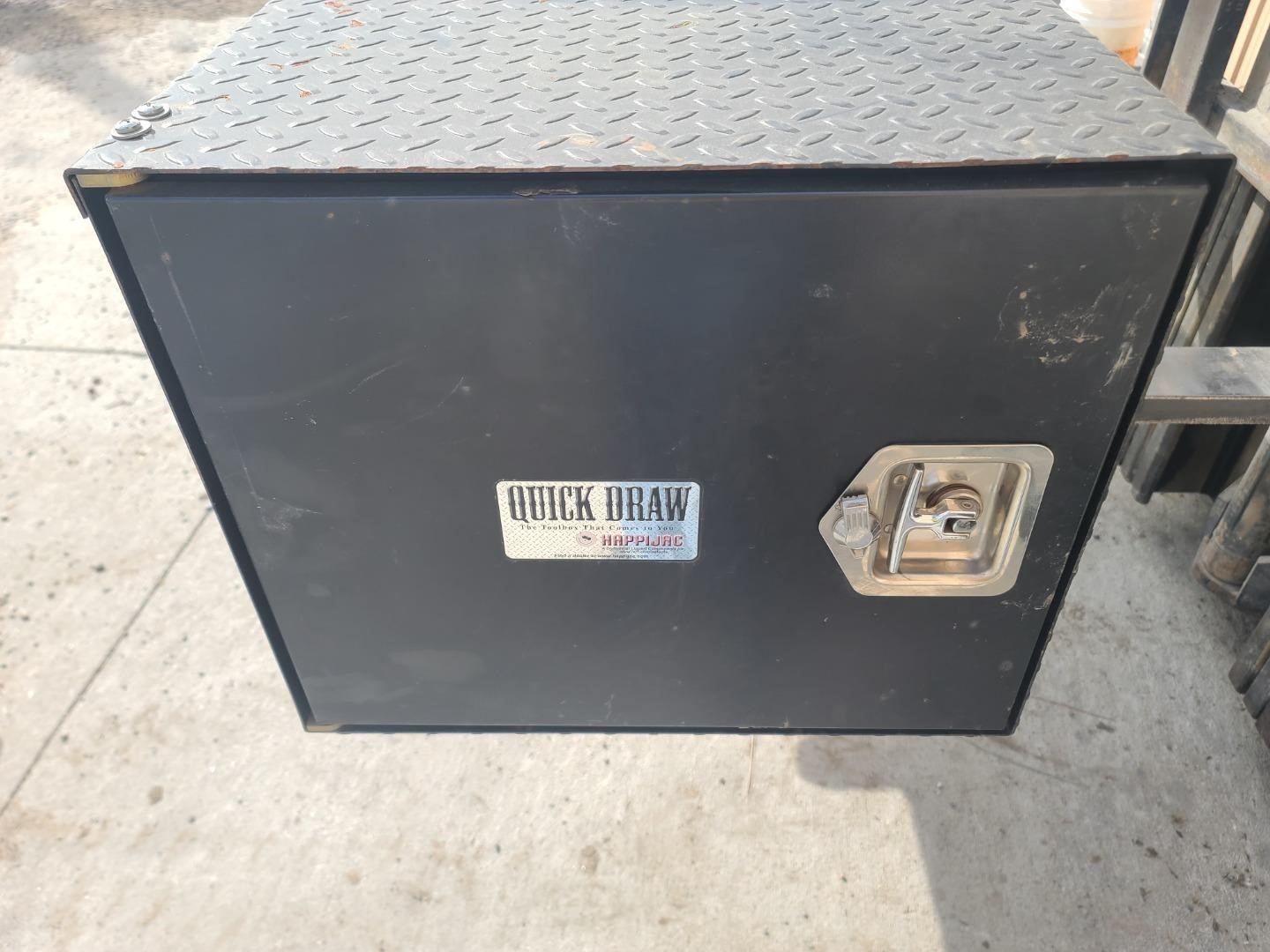 HappiJac Quick Draw Flatbed Pickup Toolbox BigIron Auctions