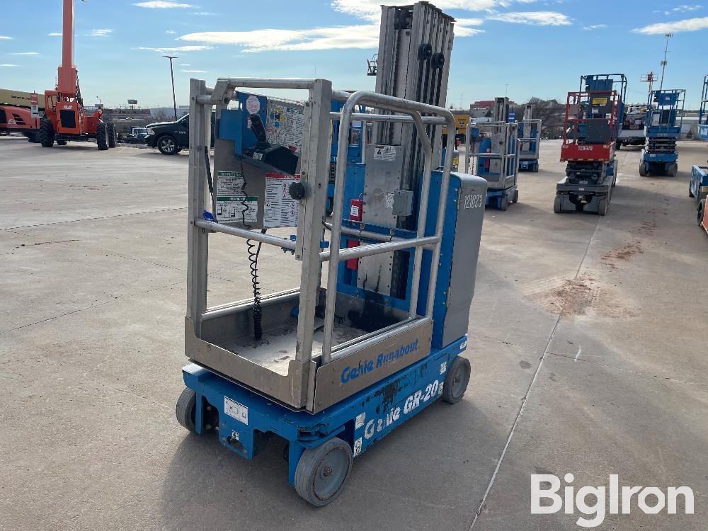 2013 Genie GR20 Vertical Mast Lift BigIron Auctions