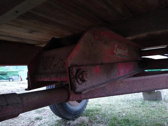 Dearborn 21-2 Wooden Wagon With Hoist BigIron Auctions