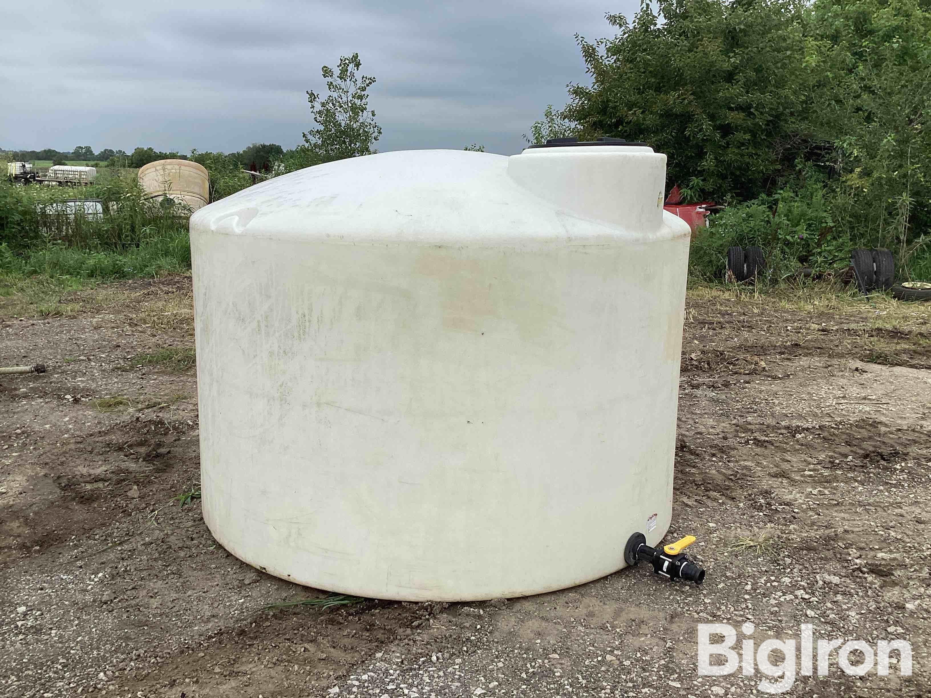 Rubbermaid 150-Gallon Portable Water Tank BigIron Auctions