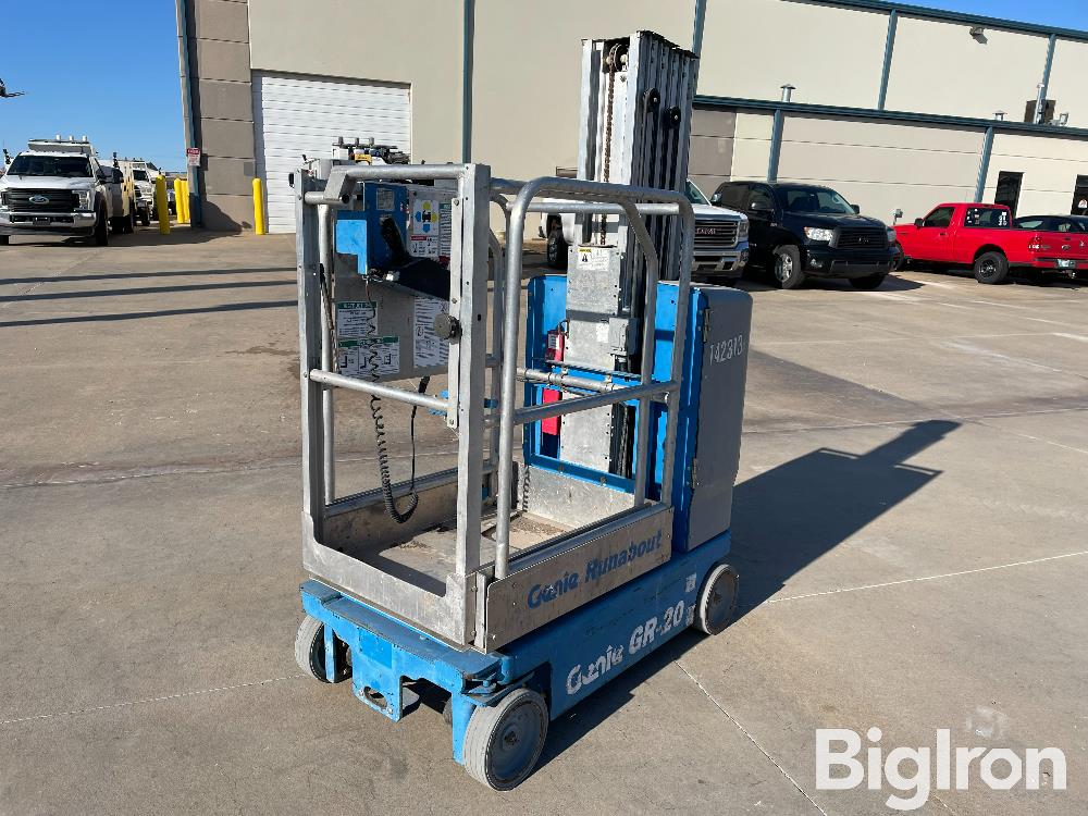 2015 Genie GR20 Vertical Mast Lift BigIron Auctions