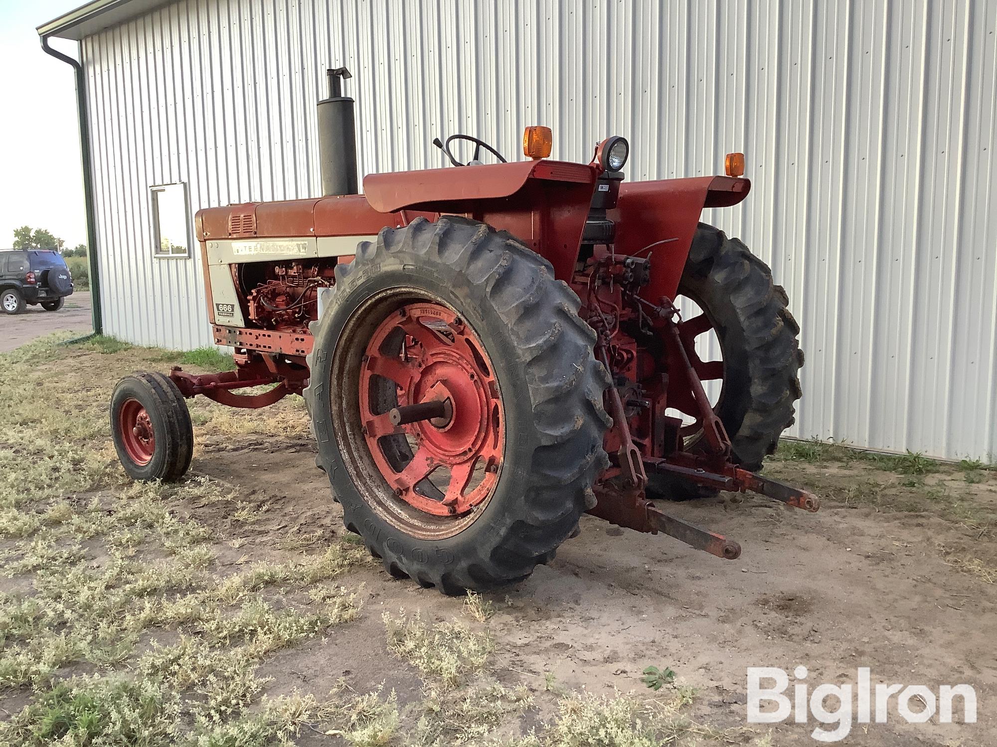 1972 International 666 2WD Tractor BigIron Auctions