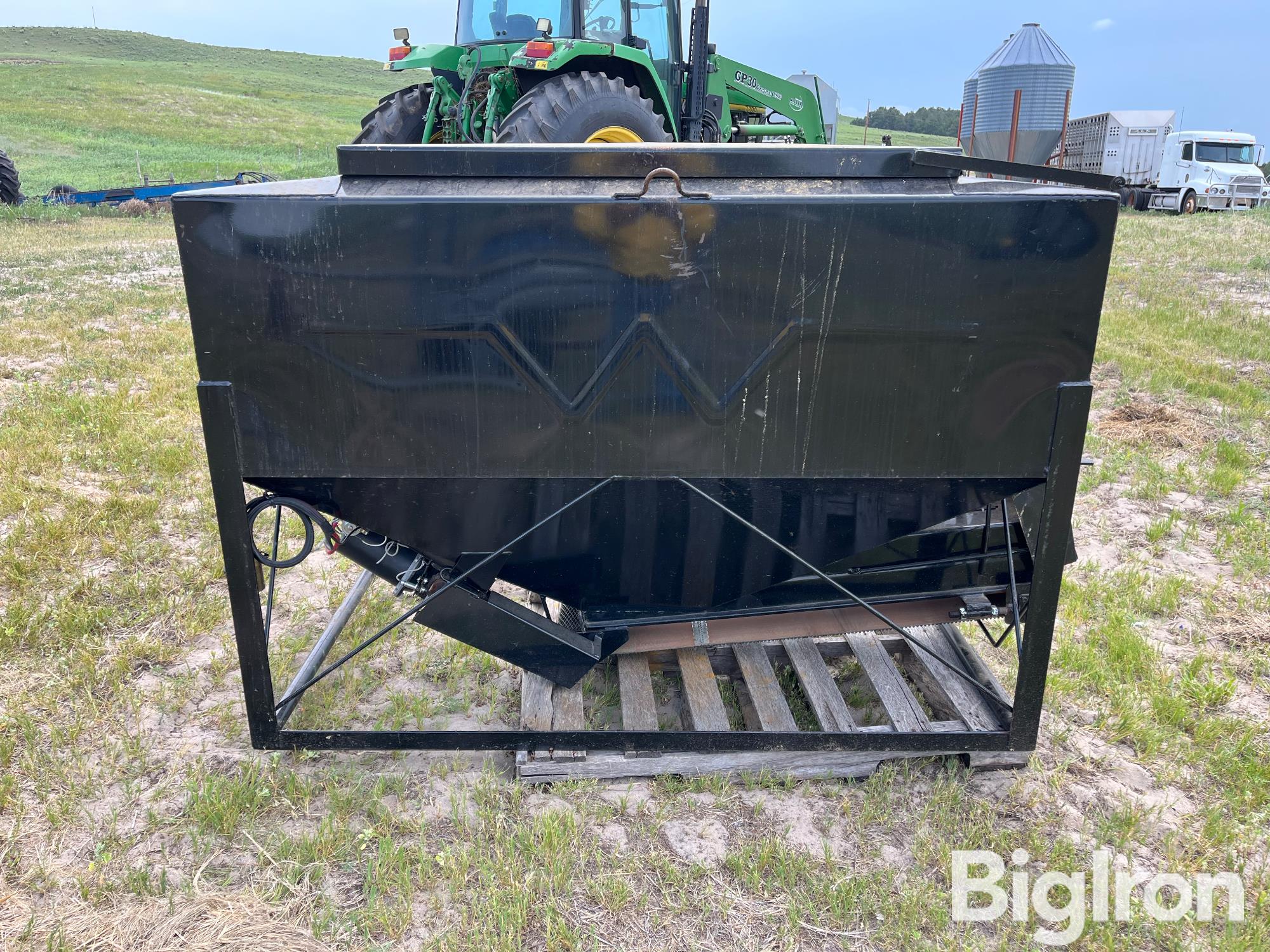 Welker Flatbed Mount Caker Bigiron Auctions