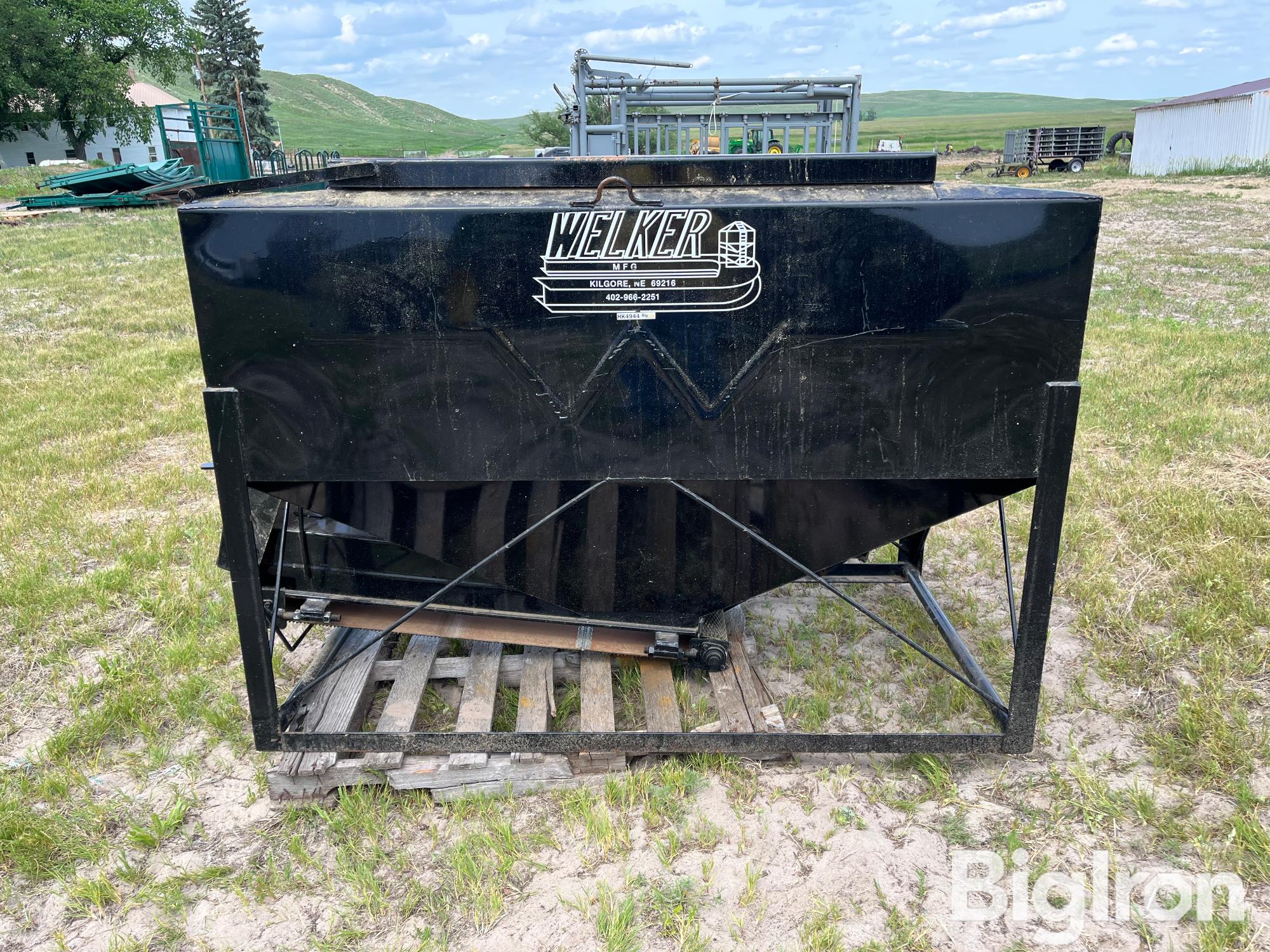 Welker Flatbed Mount Caker Bigiron Auctions