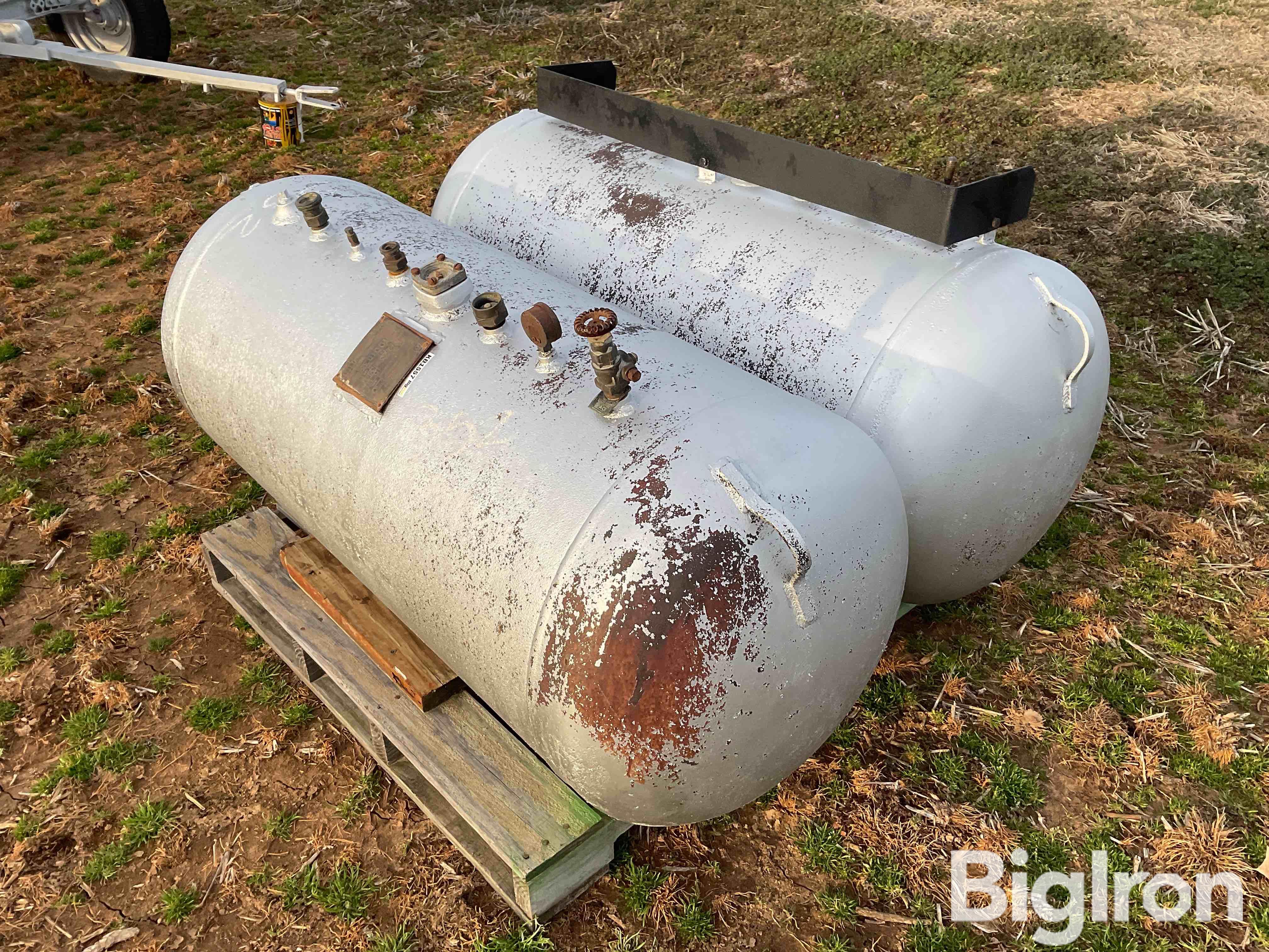 100 Gallon Propane Tanks Bigiron Auctions