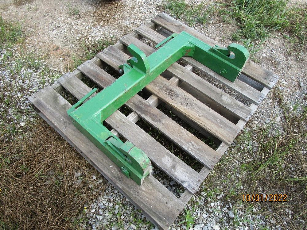 John Deere Cat 3 Quick Hitch Bigiron Auctions 3292