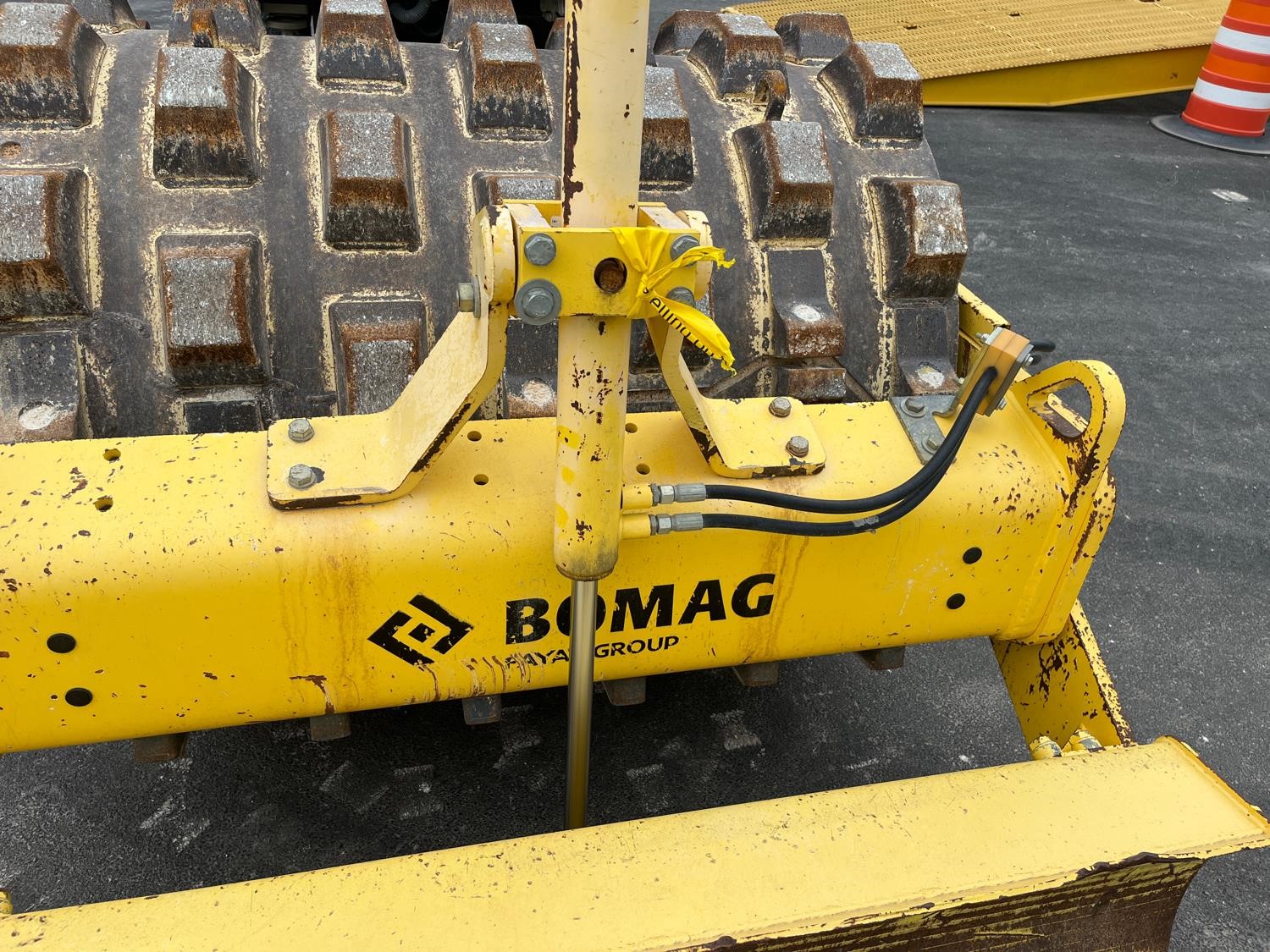 2014 BOMAG BW145DH40 Vibratory Padfoot Compactor BigIron Auctions