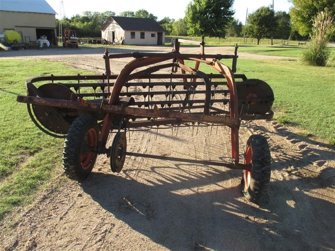 New Idea 402 Side Delivery Rake BigIron Auctions