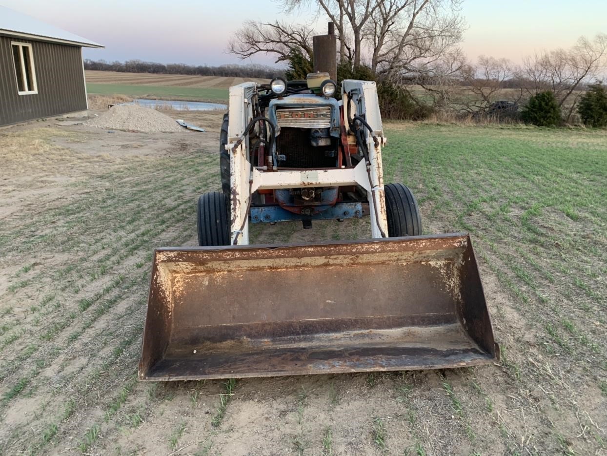 1965 Ford 5000 2WD Tractor W/Great Bend Quick Tach Loader BigIron Auctions