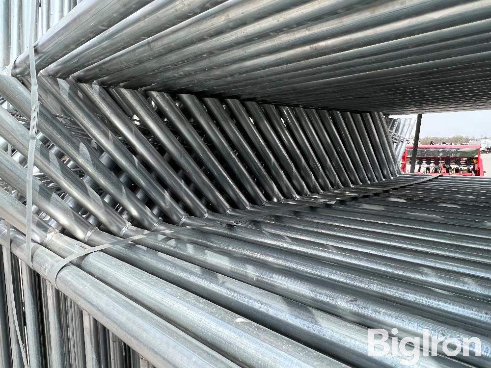 Hd Interlocking Galvanized Steel Barricades Bigiron Auctions