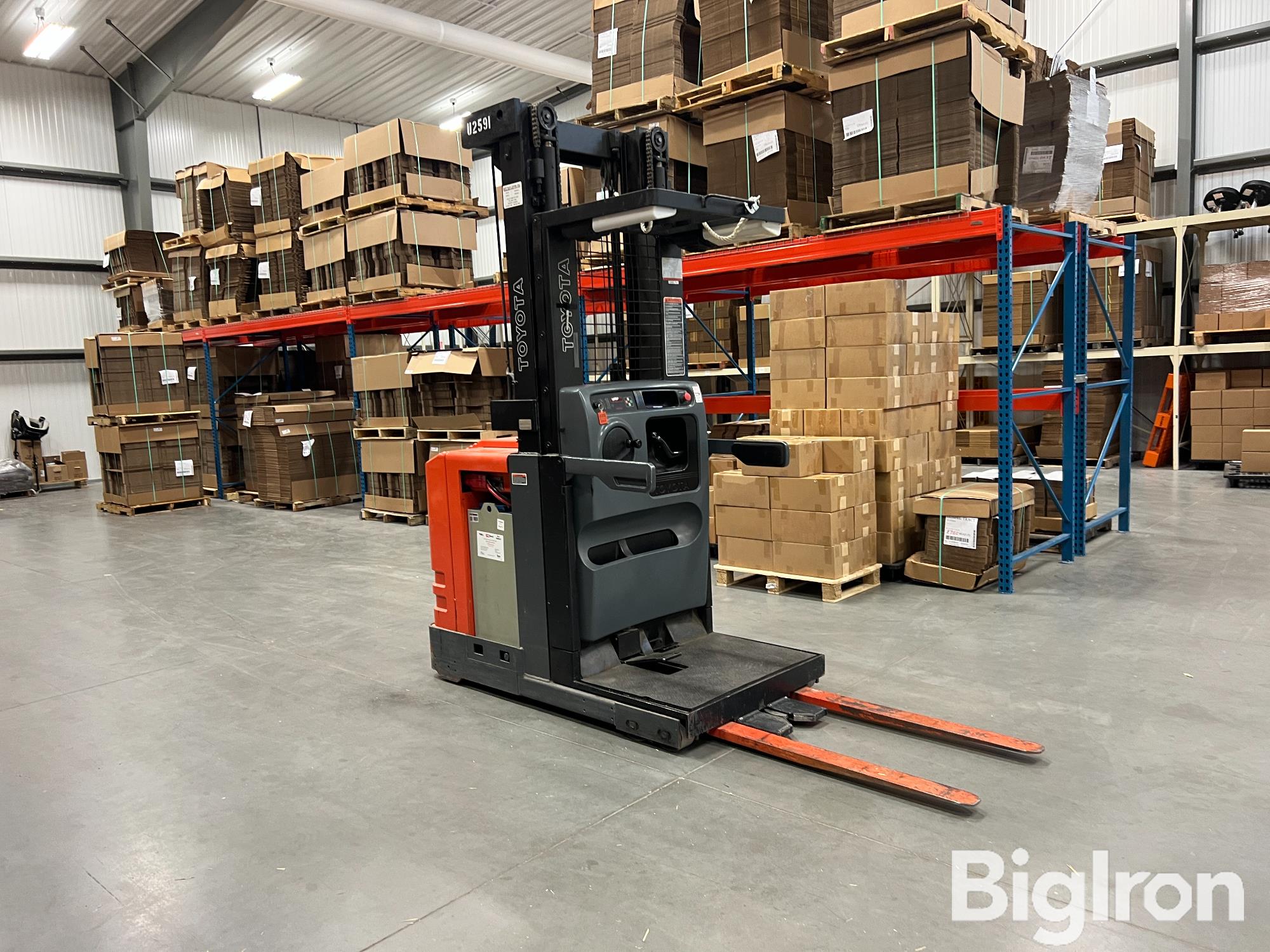 Toyota Order Pickers Forklifts & Trucks