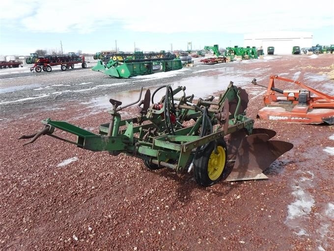 John Deere 202 H Two Way Plow Bigiron Auctions 0293