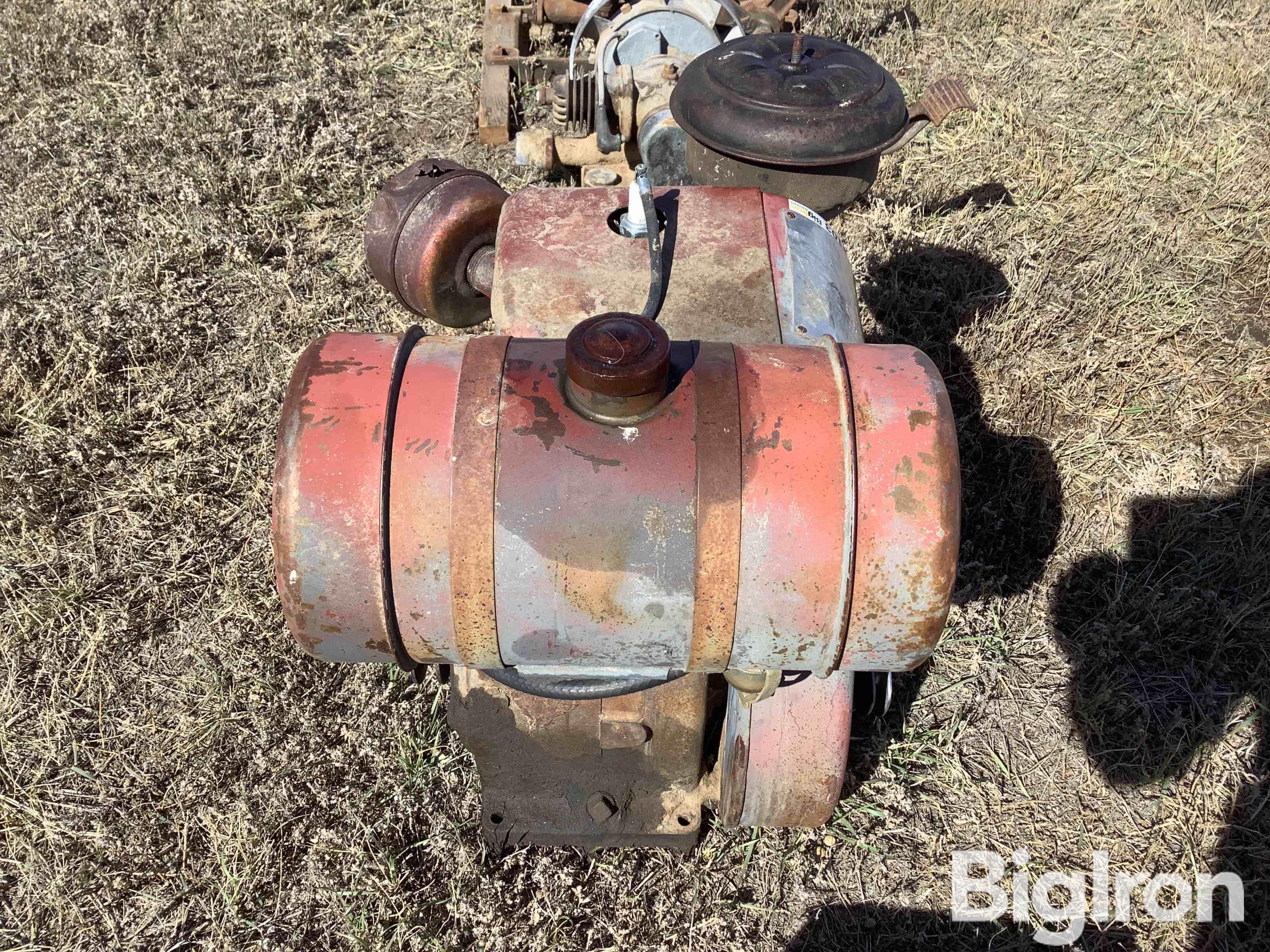 Wisconsin Motor AENL Gas Engine BigIron Auctions